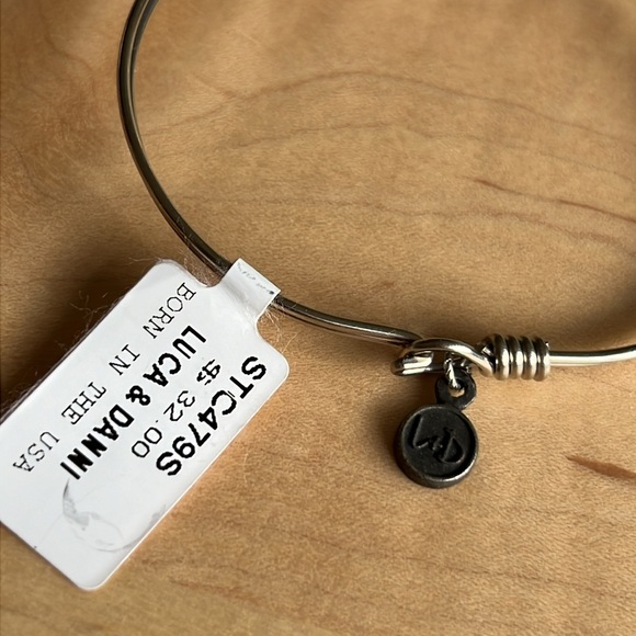 🆕 LUCA & DANNI Bangle Bracelet Elephant - Picture 2 of 7